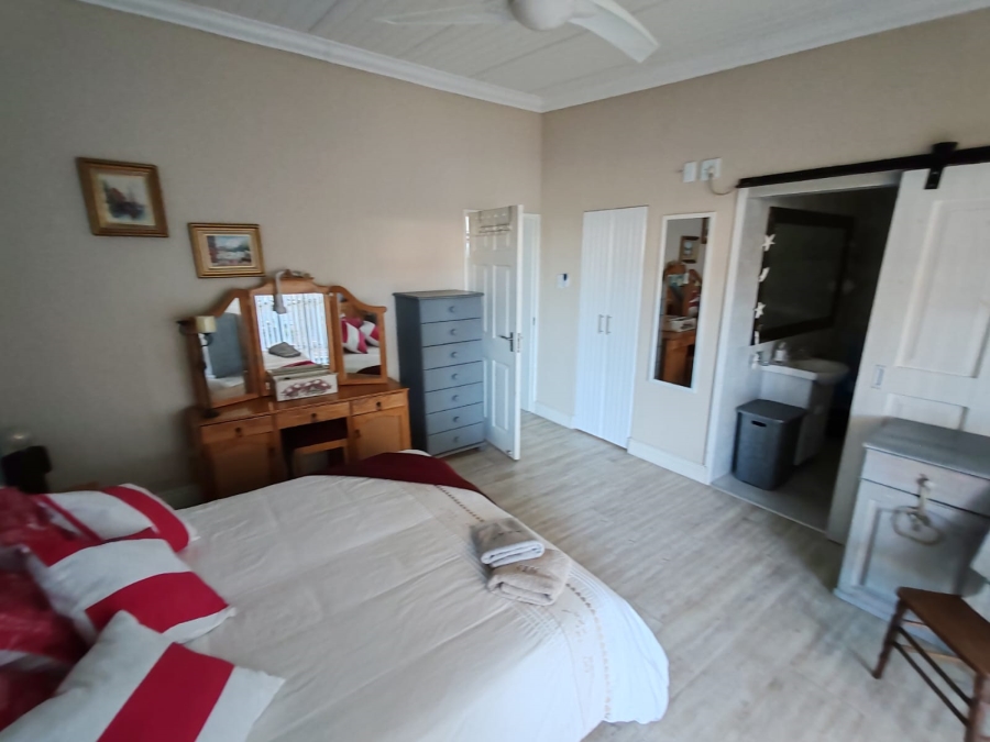 3 Bedroom Property for Sale in De Kelders Western Cape